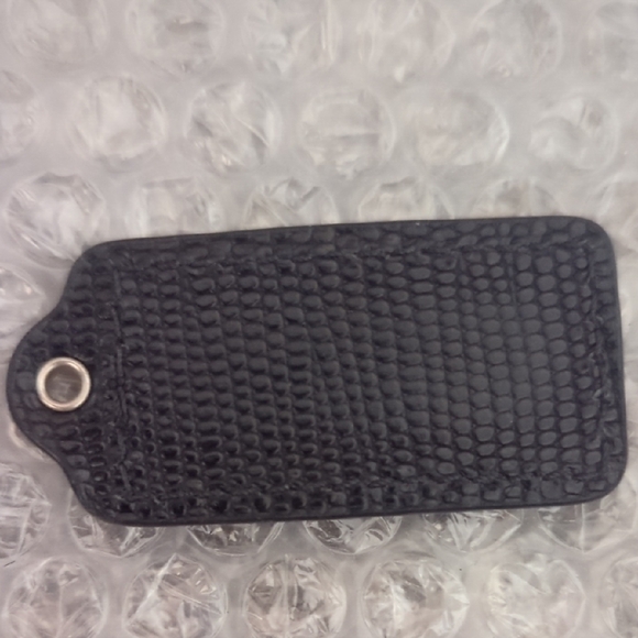 Coach NWOT Tag Black Leather  Accessory Or Key Chain Holder 2Wx3L (Small) - Picture 7 of 12
